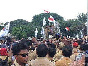 Kemendagri akan Sampaikan Tuntutan Massa Perangkat Daerah ke Jokowi