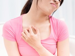 Dampak Sinar Matahari Pada Kulit Saat Keluar dari Ruangan AC