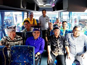 Angkutan Wisata Gratis di Banyuwangi Diminati Wisatawan Angkutan Wisata Gratis di Banyuwangi Diminati Wisatawan