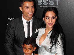 Ronaldo Umumkan Kelahiran Anak Keempatnya, Alana Martina