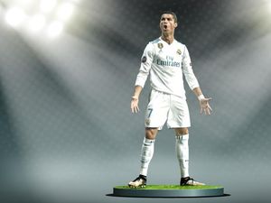 Dunia di Bawah Kaki Ronaldo Dunia di Bawah Kaki Ronaldo