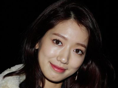 8 Bentuk Alis yang Bisa Mengungkap Kepribadian Seseorang