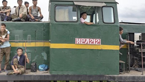 Deretan Foto Candid Tentara Korut yang Menyedihkan