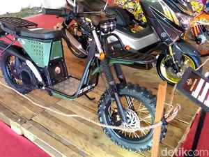 Modifikasi Honda Vario untuk Bule