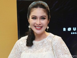 Jelang Melahirkan, Sandra Dewi Dapat Rumah dari Suami