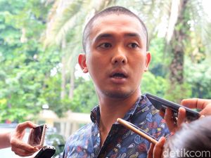 Setelah Diperiksa, Uus: Nikita Kan Single Parent Kok Tega Sih? Setelah Diperiksa, Uus: Nikita Kan Single Parent Kok Tega Sih?