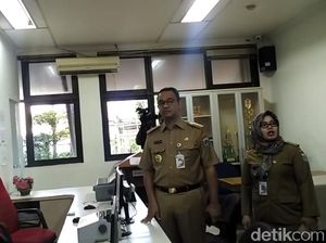 Melihat Gaya Anies Sidak di Hari ke-7 Jadi Gubernur