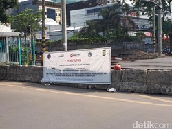 Penutupan Pelintasan KA di Jalan Angkasa Kemayoran Diuji Coba