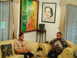 Usai Temui Jokowi, Anies-Sandi Sambangi Kediaman Habibie