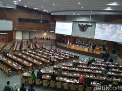 Paripurna Pengesahan APBN 2018, 308 Anggota DPR Absen