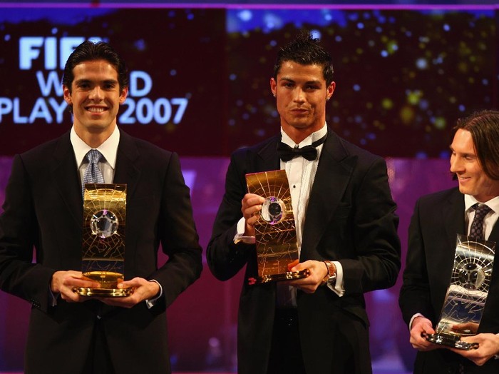ZURICH, SWITZERLAND - DECEMBER 17:  (L-R) Kaka of AC Milan and Brazil winner of World Player,Cristiano Ronaldo third placed, of Manchester United and Portugal and Lionel Messi runner up of Barcelona and Argentina pose with their awards during the FIFA World Player of The Year Gala 2007 at the Zurich Opera House on December 17, 2007 in Zurich, Switzerland.  (Photo by Michael Steele/Getty Images)
