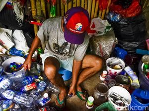 Mengolah Sampah Menjadi Berkah