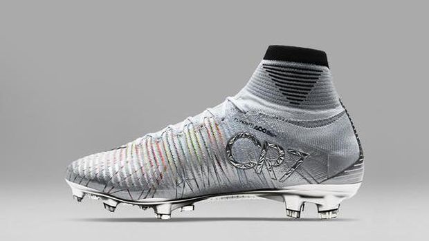 Sepatu Baru Cristiano Ronaldo Portugal Nike Mercurial Superfly