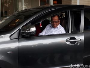 Atur Taksi Online, Menhub: Saya Menolak Monopoli