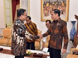 Reklamasi Tak Jadi Pembahasan Anies-Sandi dengan Jokowi