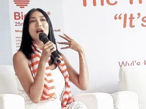 Hamil Lima Bulan, Dominique Diyose Tetap Traveling