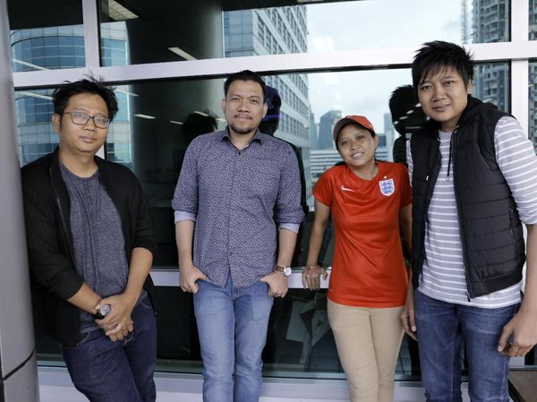 Base Jam Tetap Bukan Pujangga