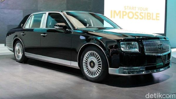 Mobil Mewah Toyota Century