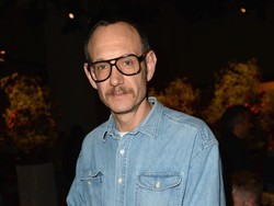 Setelah Harvey Weinsten, Kini Fotografer Fashion Jadi Tertuduh Pelecehan Seks