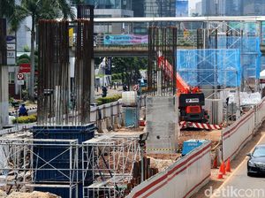 Sri Mulyani dan Menhub ke Kantor Luhut Rapat Soal LRT Jabodebek