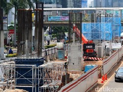 Sri Mulyani dan Menhub ke Kantor Luhut Rapat Soal LRT Jabodebek