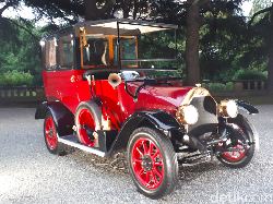 Potret Ambisi 100 Tahun Mitsubishi, dari Model A Sampai Xpander