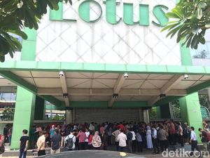Pesan Pengusaha ke Jokowi Agar Ritel Tak Tumbang Lagi di 2018