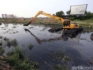 Waduk Ria Rio Dikeruk