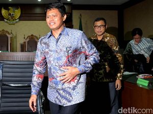 Eks Irjen Kemendes Divonis 1,5 Tahun Penjara