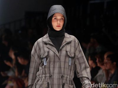 Foto: Gaya Hijab Street Style Nan Sporty, Koleksi Terbaru Rani Hatta