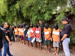 11 Pemuda Pelaku Tawuran Live di Instagram Ditangkap Polisi