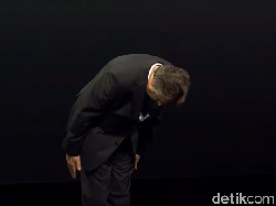 Benarkah Haram Membungkukkan Tubuh saat Beri Salam?