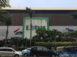 Alasan Gerai Lotus Ditutup: Gaya Belanja Milenial Berubah
