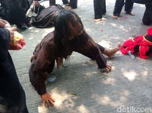 500 Penari Barongan Kesurupan Massal