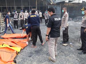 Jenazah Korban Ledakan Pabrik Sulit Dikenali, DVI Minta Foto Gigi Jenazah Korban Ledakan Pabrik Sulit Dikenali, DVI Minta Foto Gigi