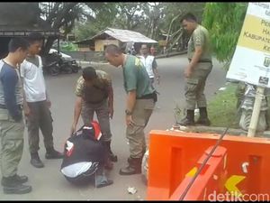 Kabur Jebol Atap Panti, Pria Dirantai di Pohon Terciduk Satpol PP Kabur Jebol Atap Panti, Pria Dirantai di Pohon Terciduk Satpol PP
