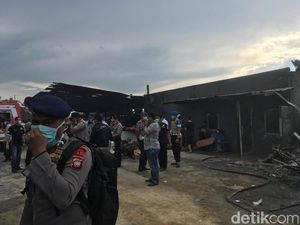 Korban Tewas Ledakan Gudang Petasan Kosambi 23 Orang Korban Tewas Ledakan Gudang Petasan Kosambi 23 Orang