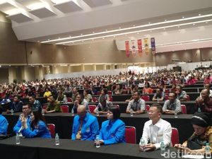 Jokowi Hadiri Rakernas Perwakilan Umat Buddha