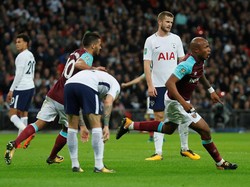 West Ham Kembalikan Spurs ke Bumi