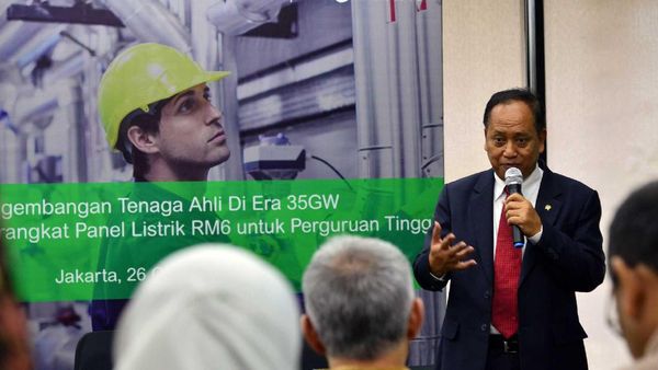 Panel Listrik untuk Realisasi Program 35.000 MW