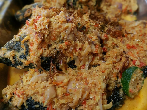 Resep Ikan : Pecak Ikan Mas Bumbu Kacang