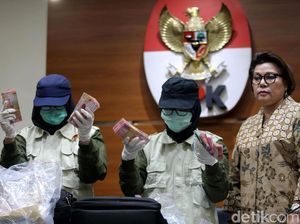 KPK Tetapkan Plt Sekda Jambi dan Anggota DPRD Tersangka Suap RAPBD KPK Tetapkan Plt Sekda Jambi dan Anggota DPRD Tersangka Suap RAPBD