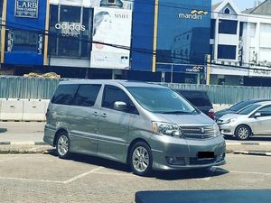 Duh, Alphard Parkirnya Ngacak Duh, Alphard Parkirnya Ngacak