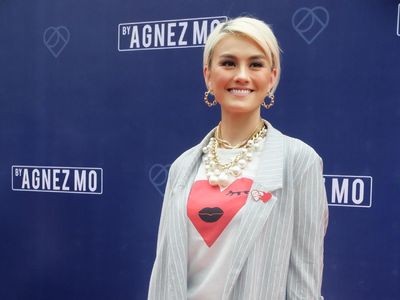 Foto: Senyum Ceria Agnez Mo Saat Umumkan Bisnis Fashion