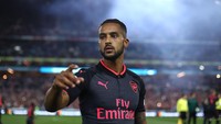 Theo Walcott menjadi yang pertama muncul dalam daftar ini. Baru saja meninggalkan Arsenal menuju Everton, Walcott tercatat membuat empat gol di Derby London Utara. (Ryan Pierse/Getty Images)