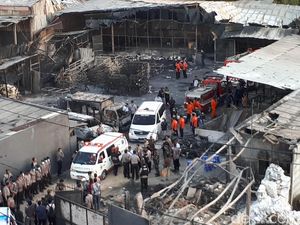 KPAI Dalami Dugaan Pemilik Pabrik yang Meledak Pekerjakan Anak KPAI Dalami Dugaan Pemilik Pabrik yang Meledak Pekerjakan Anak