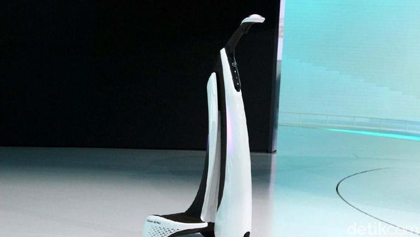 Kendaraan Futuristik untuk Pejalan Kaki