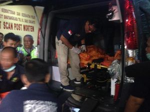 10 Tim Forensik Identifikasi 47 Jasad Korban Ledakan Pabrik Petasan 10 Tim Forensik Identifikasi 47 Jasad Korban Ledakan Pabrik Petasan