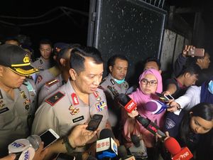 Ke RS Polri, Wakapolda Metro Datangi Posko Antemortem Ke RS Polri, Wakapolda Metro Datangi Posko Antemortem