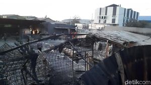 Hangus Terbakar, Ini Bagian Dalam Pabrik Kembang Api yang Meledak